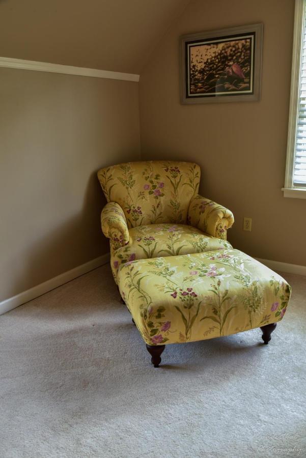 The Yellow Rose Of Talbot Bed And Breakfast Easton Bagian luar foto