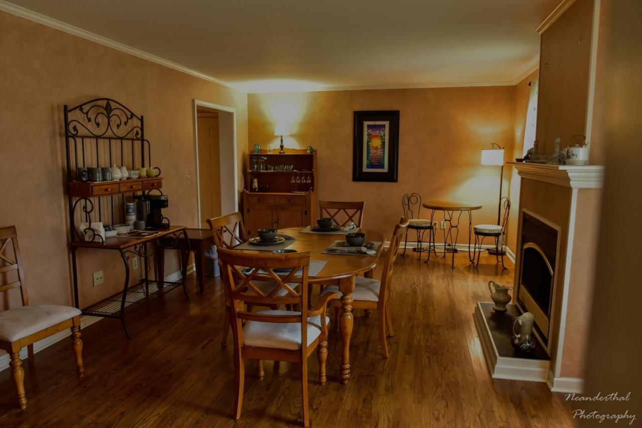 The Yellow Rose Of Talbot Bed And Breakfast Easton Bagian luar foto